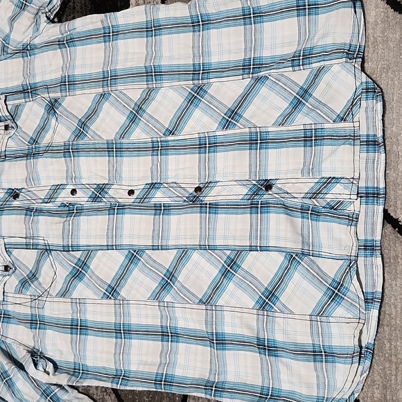 BKE EMBROIDERED PLAID SNAP-BUTTON LONG-SLEEVED SHIRT - Picture 4 of 13